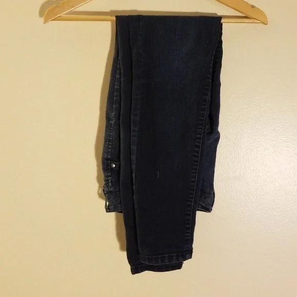 Jeans - Picture 2 of 2